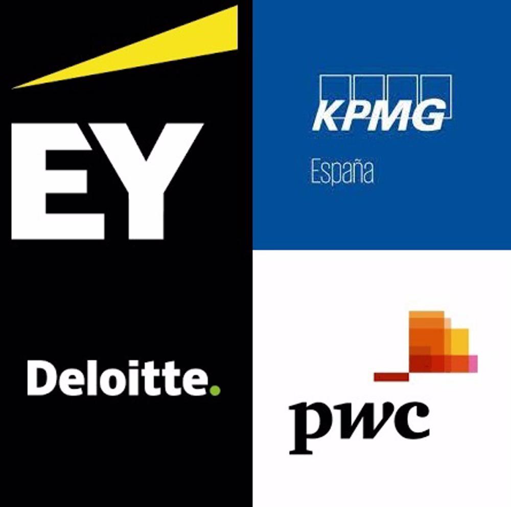 Archivo - EY, KPMG, Deloitte y PwC son las denominadas 'Big Four'. Archivo