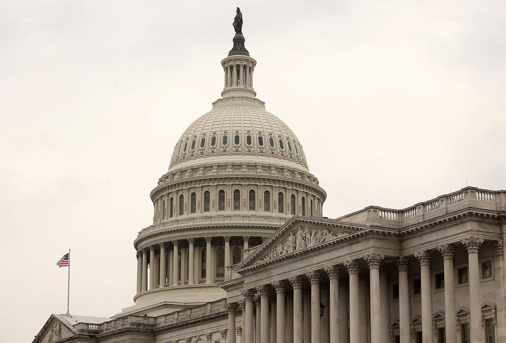 General view of the U.S. Capitol, home of the House of Representatives and the Senate. General
