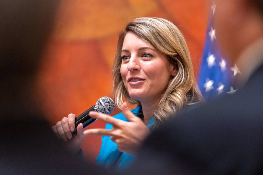 Il Ministro degli Affari Esteri del Canada, Mélanie Joly Il