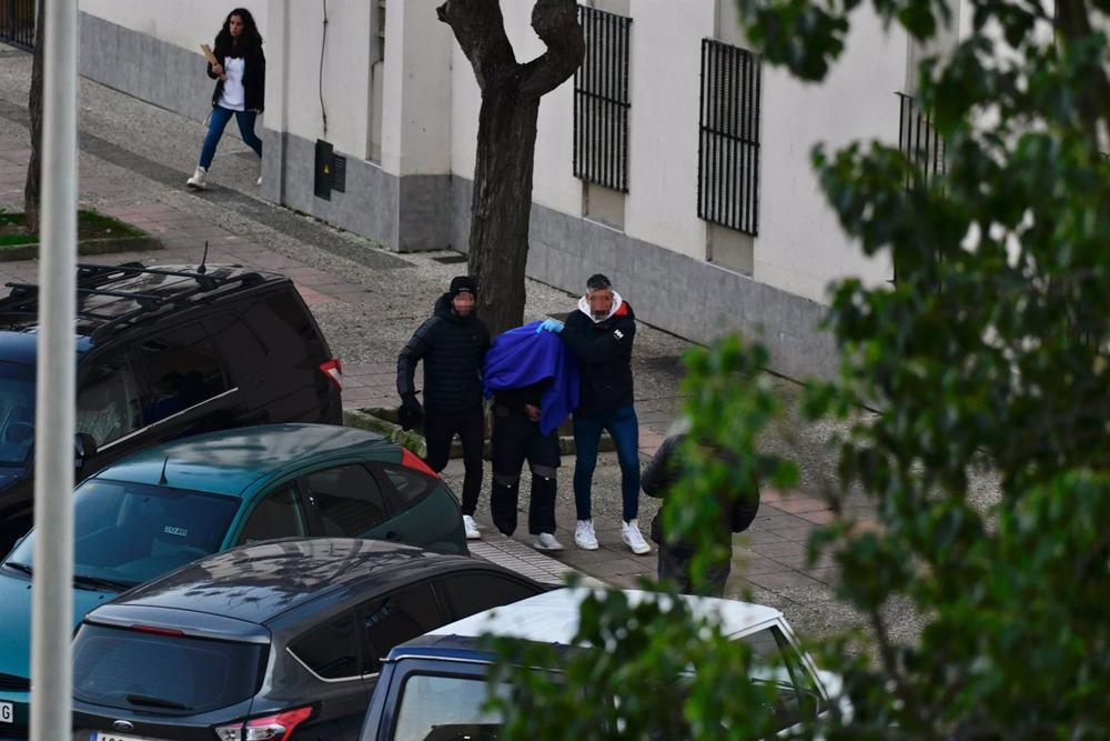 Dos agentes de Policía Nacional detienen al sospechoso del asesinato del niño de ocho años desaparecido en Ceuta Dos