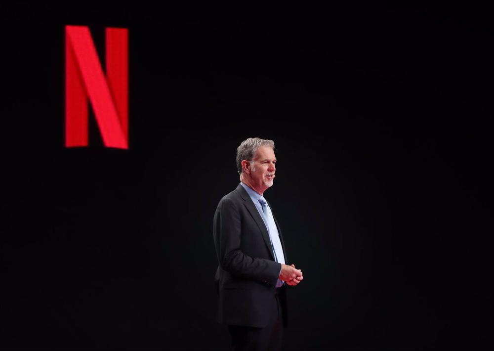 Archivo - 25 November 2019, South Korea, Busan: Netflix CEO Reed Hastings, speaks during the 2019 Culture Innovation Summit at the BEXCO convention center, as part of the ASEAN-Republic of Korea Commemorative Summit. Photo: -/YNA/dpa Archivo