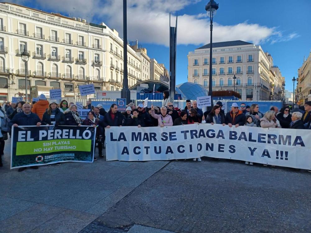 Una manifestación denuncia en Madrid la erosión de Una