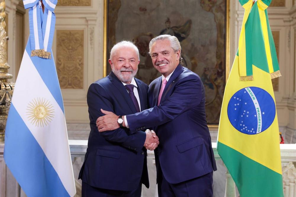 Reunião bilateral entre o Presidente do Brasil Lula da Silva e o Presidente da Argentina Alberto Fernández Reunião