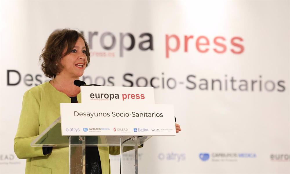 La consejera de Salud y Consumo de la Junta de Andalucía, Catalina García Carrasco, interviene durante un desayuno socio-sanitario de Europa Press, en el Hyatt Regency Hesperia, a 26 de enero de 2023, en Madrid (España). La