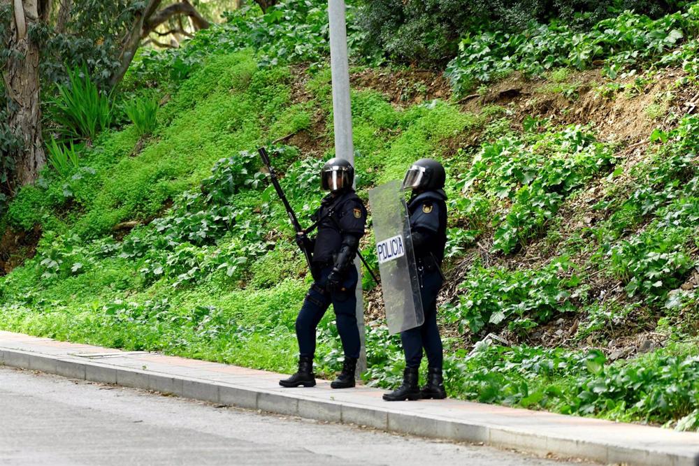 La Policía investiga las circunstancias de la muerte de un joven guineano cerca del CETI de Ceuta