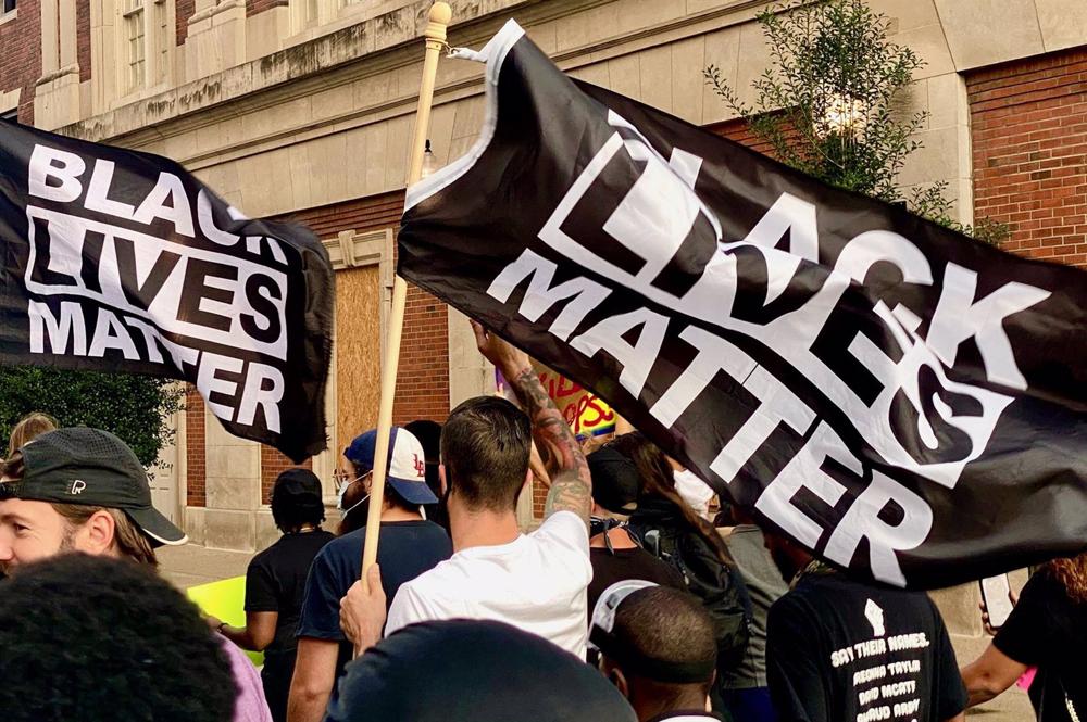 Archive - Manifestations contre les violences policières aux États-Unis Archive