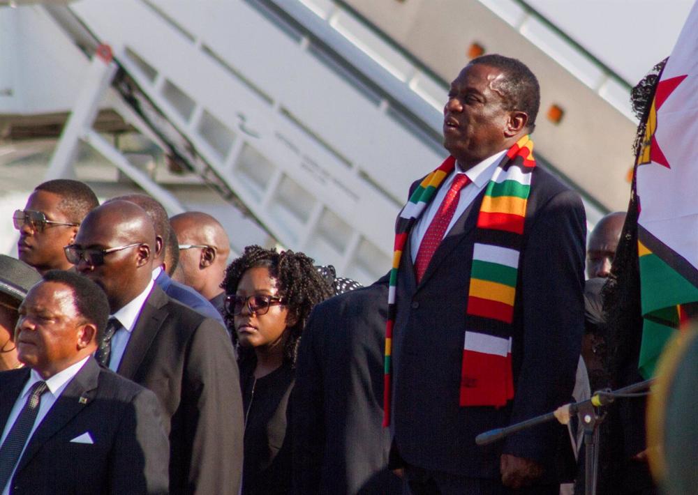 Un tribunal zimbabwéen libère 26 personnes arrêtées lors d’un raid de la police anti-opposition