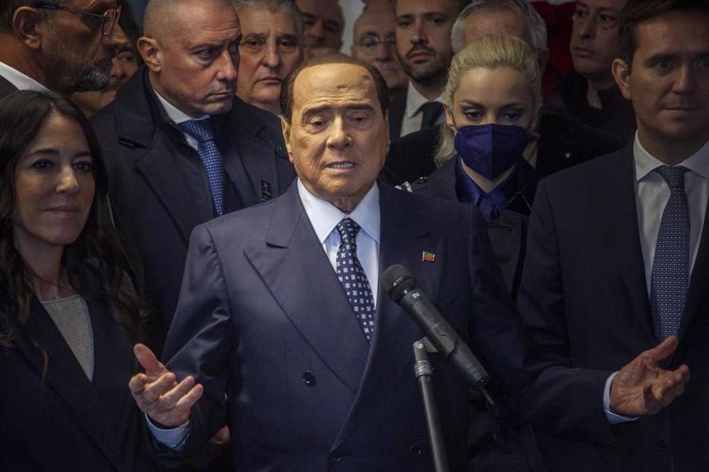 Silvio Berlusconi. Silvio