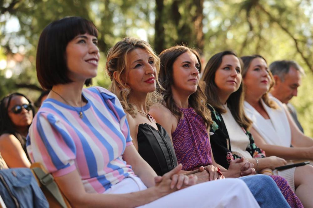 Archivo - (I-D) La ministra de Ciencia e Innovación, Diana Morant; la vicepresidenta segunda del Gobierno y ministra de Trabajo, Yolanda Díaz; la ministra de Igualdad, Irene Montero; la ministra de Derechos Sociales y Agenda 2030, Ione Belarra, y la secre Archivo