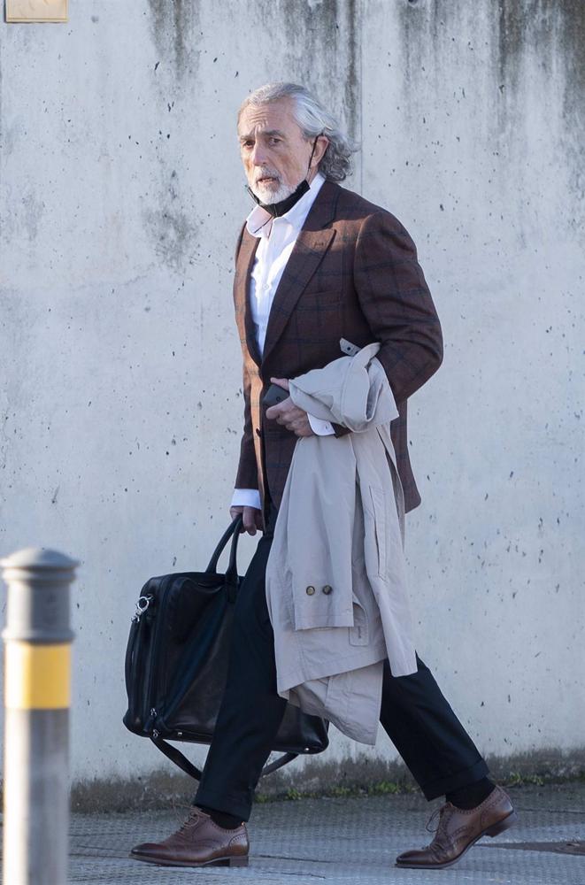 El empresario Francisco Correa a su llegada al juicio por el contrato de Fitur a la trama 'Gürtel', en la Audiencia Nacional de San Fernando de Henares, a 23 de enero de 2023, en San Fernando de Henares, Madrid (España). El juicio se celebra por las presu El