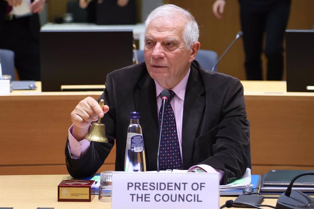 Borrell sagt, die Entsendung von Kampfjets in die Ukraine stehe nicht auf der EU-Agenda