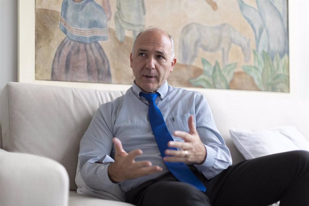 Archiv - Der argentinische Minister für die Malwinen, Guillermo Carmona. Archiv