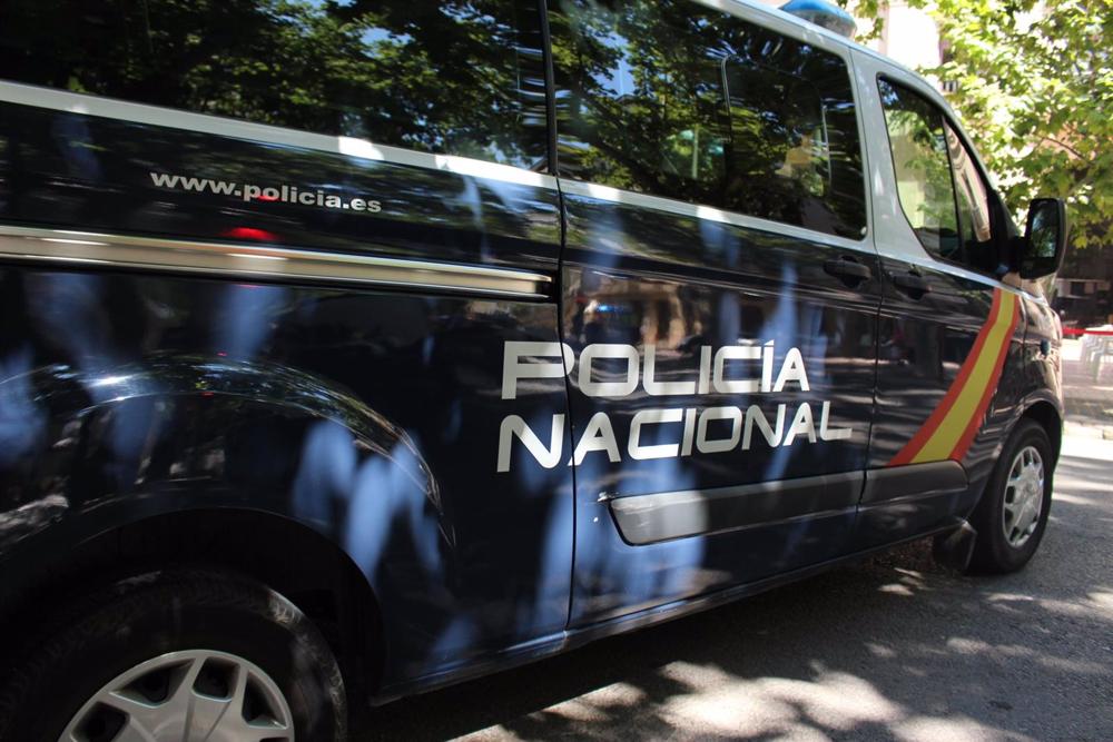 Vehículo de la Policía Nacional Vehículo