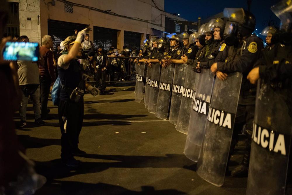 New protests in downtown Lima (Peru) leave at least 26 detained and 5 hospitalized