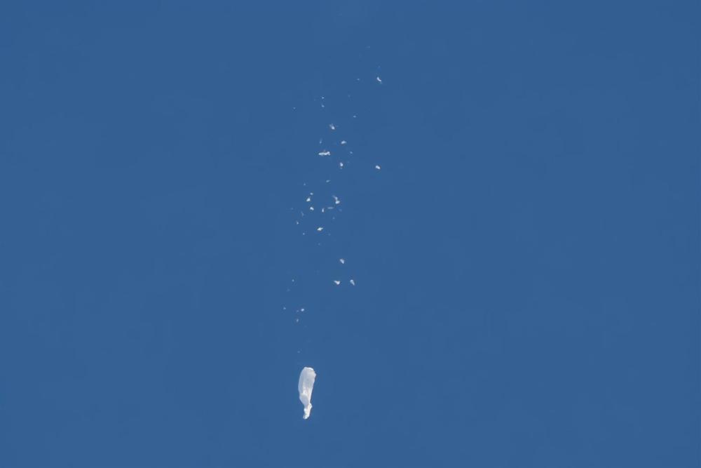 Las fuerzas de Estados Unidos derriban un supuesto globo espía chino frente a las costas de Carolina del Sur Las