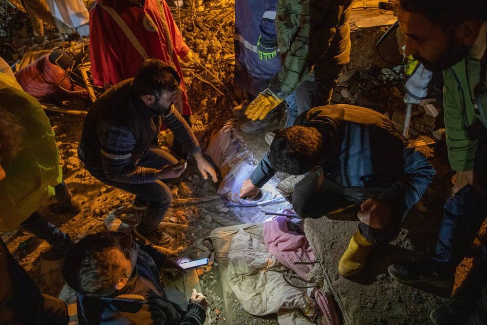 Emergency services search for people under rubble in Kahramanmaras, Turkey Emergency