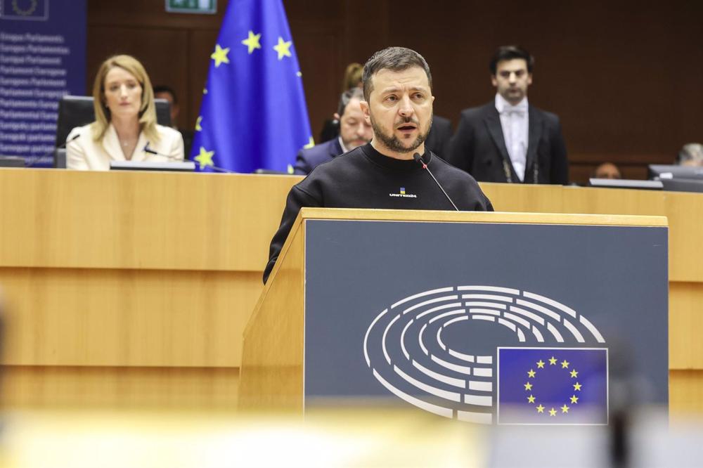 Le président ukrainien Volodimir Zelenski lors d'un discours devant le Parlement européen. Le