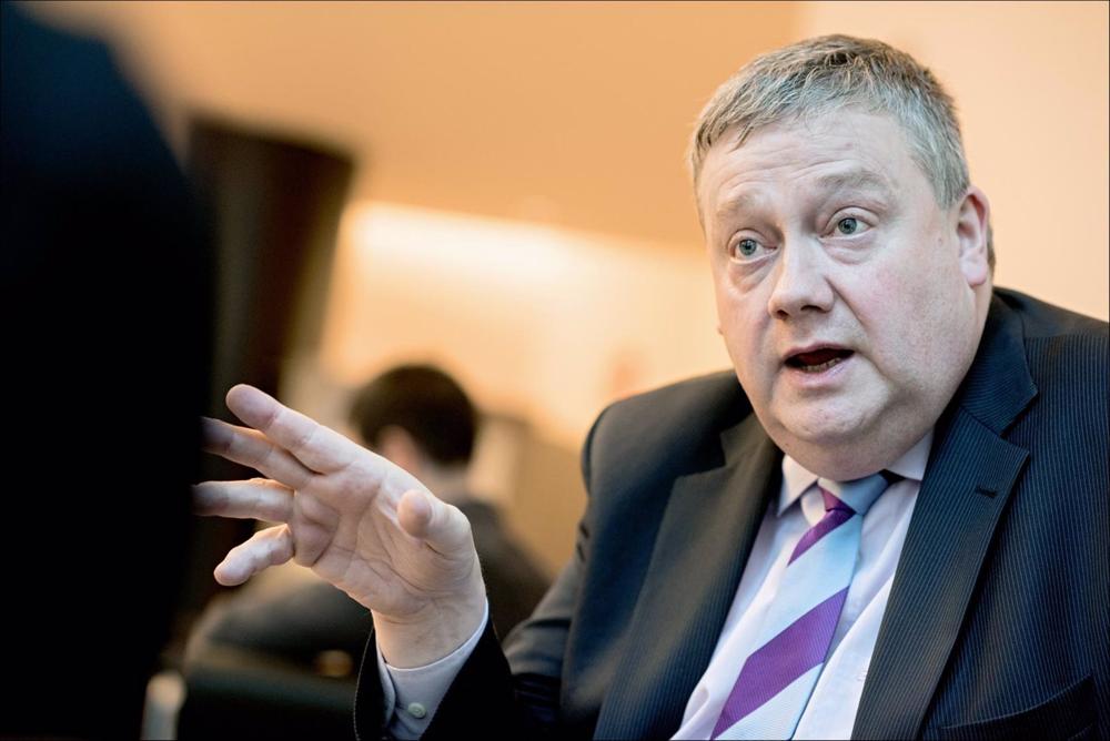 Arrestation d’un député européen belge désigné comme le chef du système