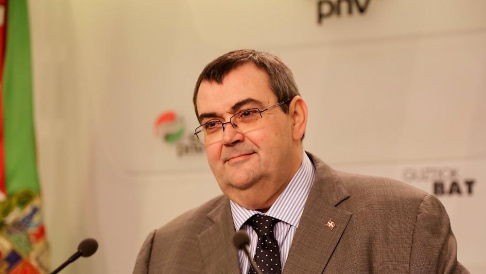 Archivo - El responsable institucional del EBB del PNV, Koldo Madiavilla, en la sede de Sabin Etxea de Bilbao Archivo