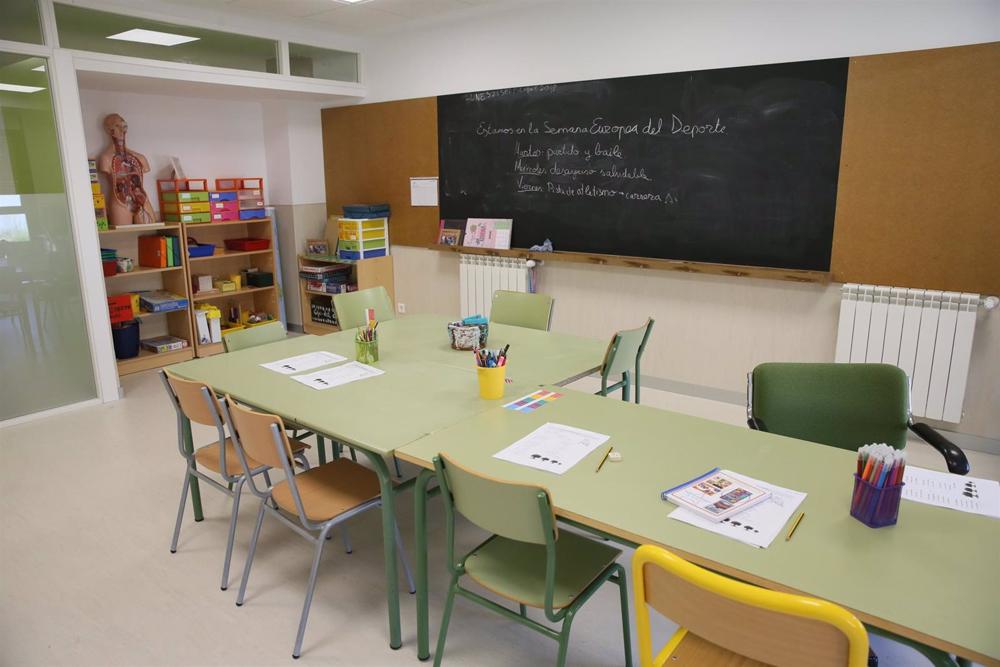 Archivo - Colegio, clase, aula, infantil, escolar Archivo