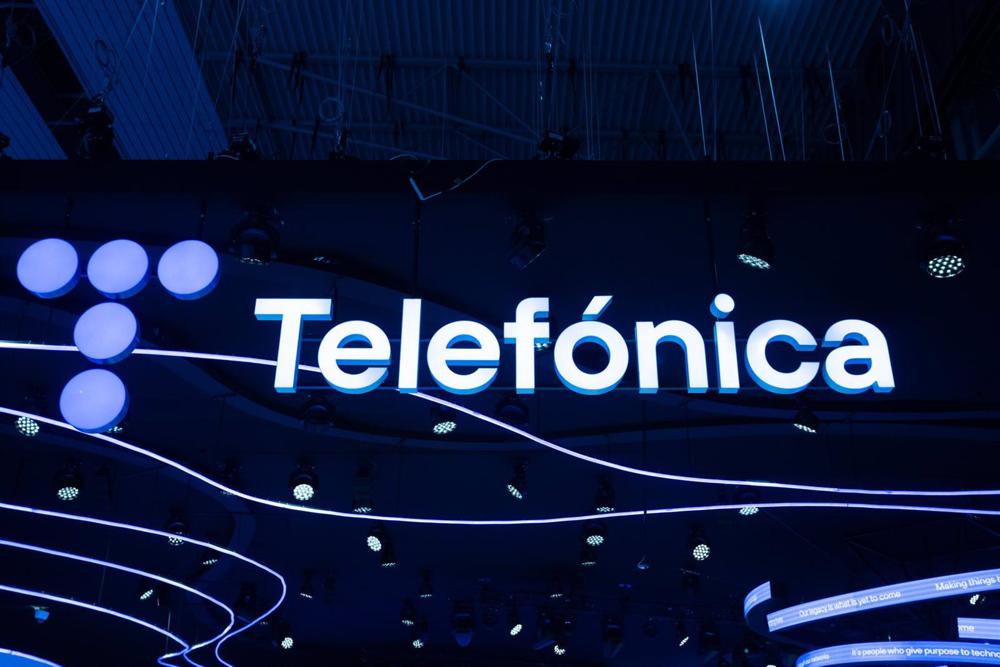 Estand de Telefónica en el Mobile World Congress (MWC) 2023 durante la segunda jornada, a 28 de febrero de 2023, en L'Hospitalet de Llobregat, Barcelona, Catalunya (España) Estand