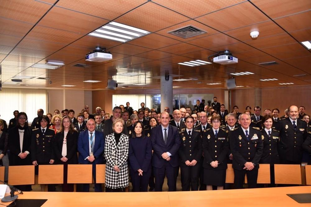 Asistentes a la presentación del Plan de Igualdad de la Policía Nacional. Asistentes