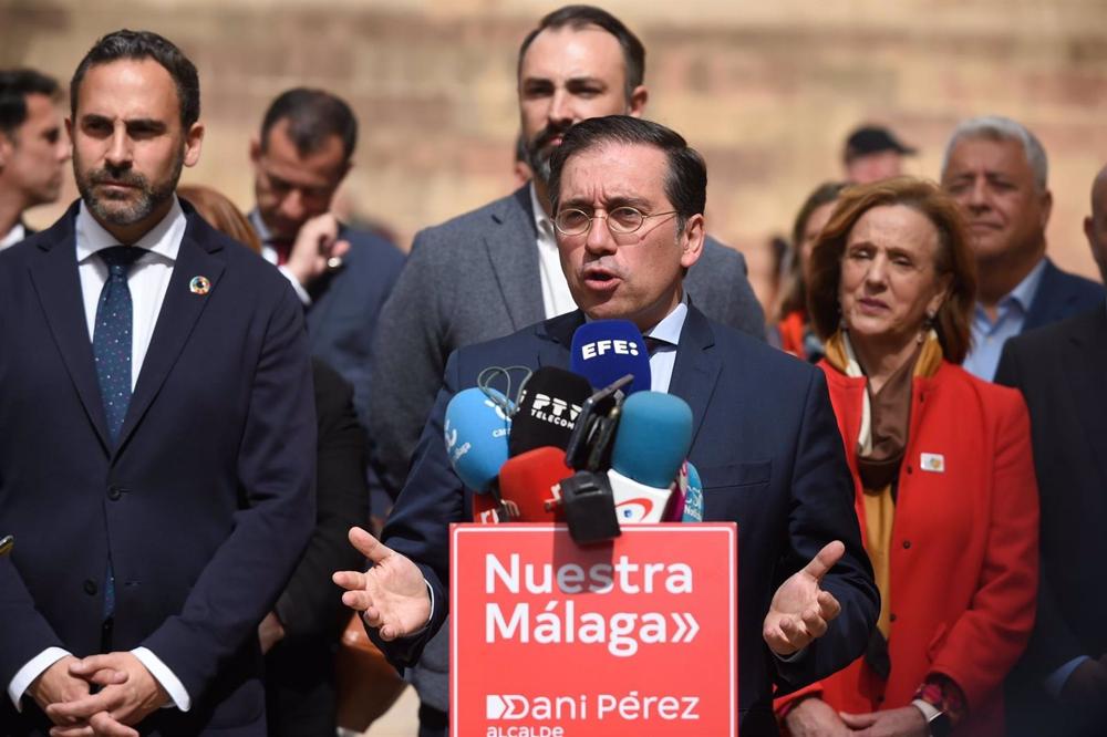 El ministro de Asuntos Exteriores, Unión Europea y Cooperación, José Manuel Albares, en un acto del PSOE de Málaga. El