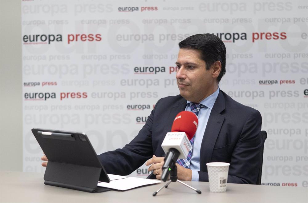 Archivo - El vicepresidente del BEI (Banco Europeo de Inversiones), Ricardo Mourinho, durante una entrevista para Europa Press en la sede de la agencia, en una foto de archivo. Archivo