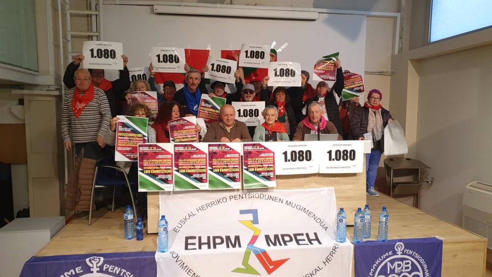 El Movimiento de Pensionistas de Euskal Herria presenta una semana de movilizaciones para demandar una pensión mínima de 1.080 euros. El