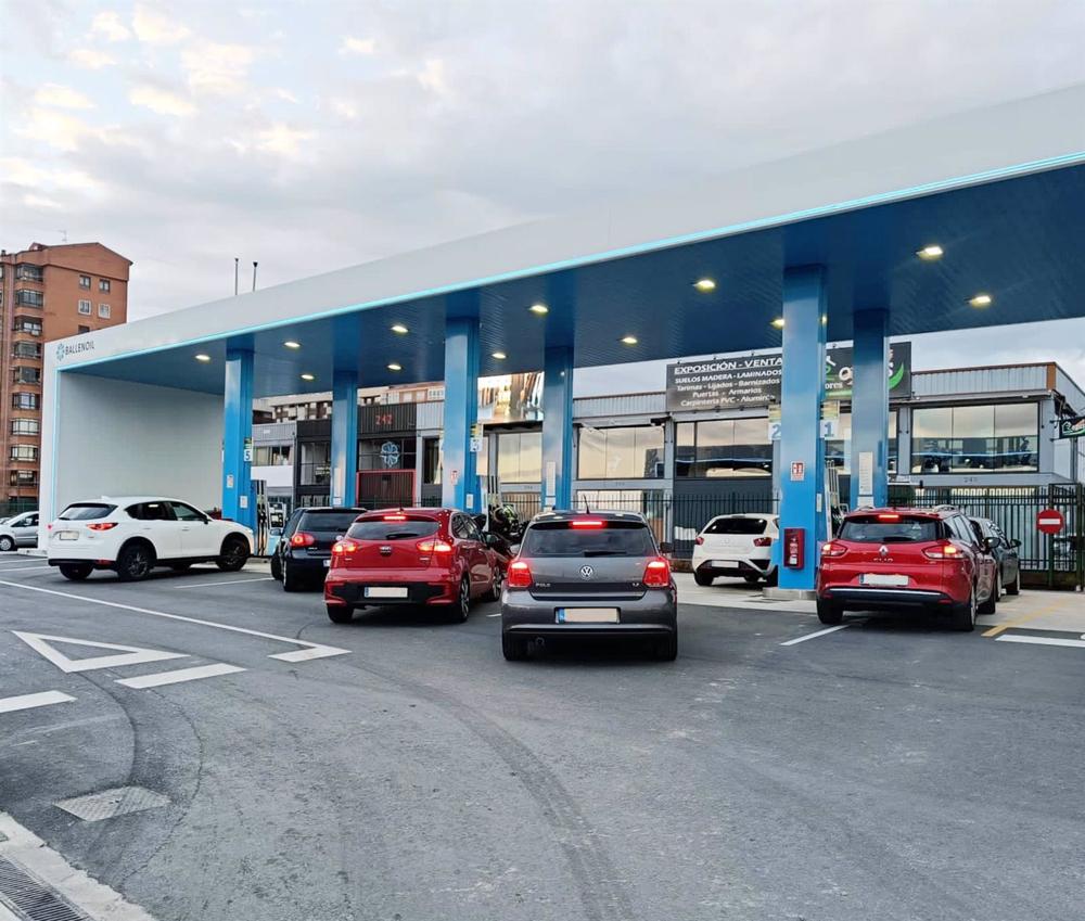 Ballenoil dona 10.000 euros a Cruz Roja para ayudar a las víctimas de los terremotos de Turquía y Siria Ballenoil