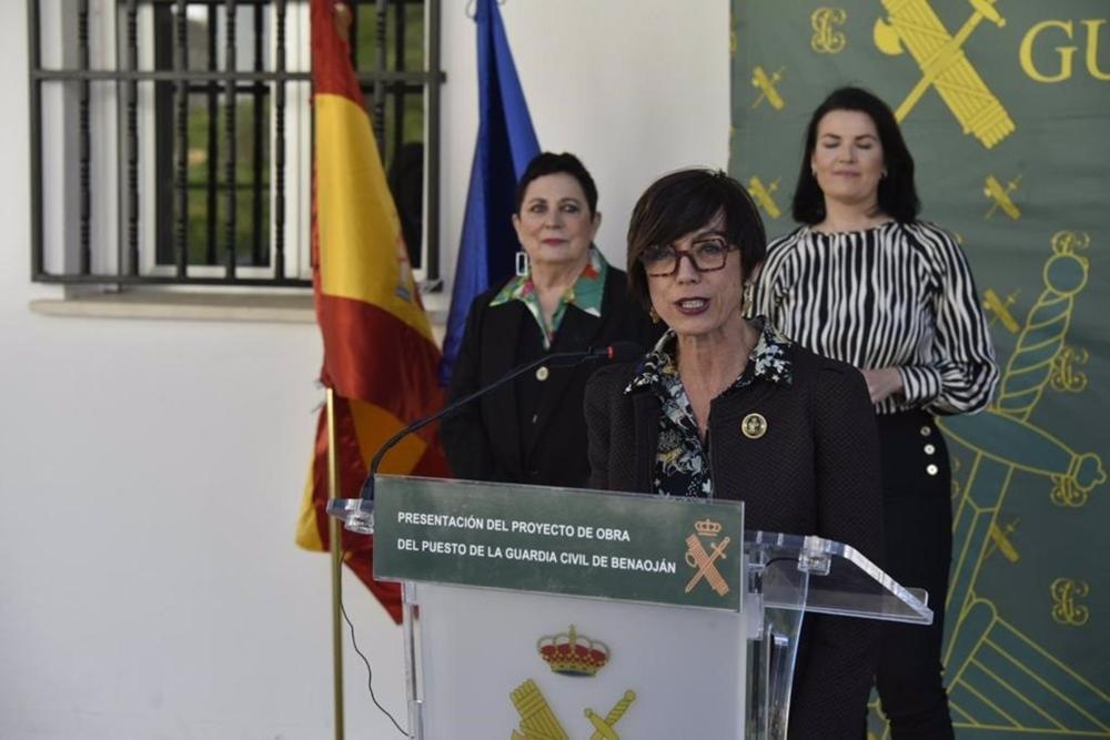 La directora de la Guardia Civil, María Gámez, en Benaoján. La
