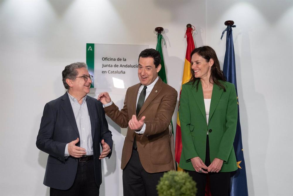 Enric Millo, Juanma Moreno y Esperanza García Enric
