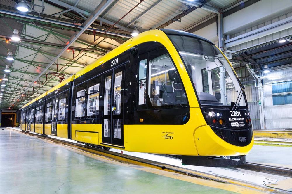 Archivo - CAF obtiene dos contratos de tranvías en Hungría y España por un importe superior a los 100 millones de euros Archivo