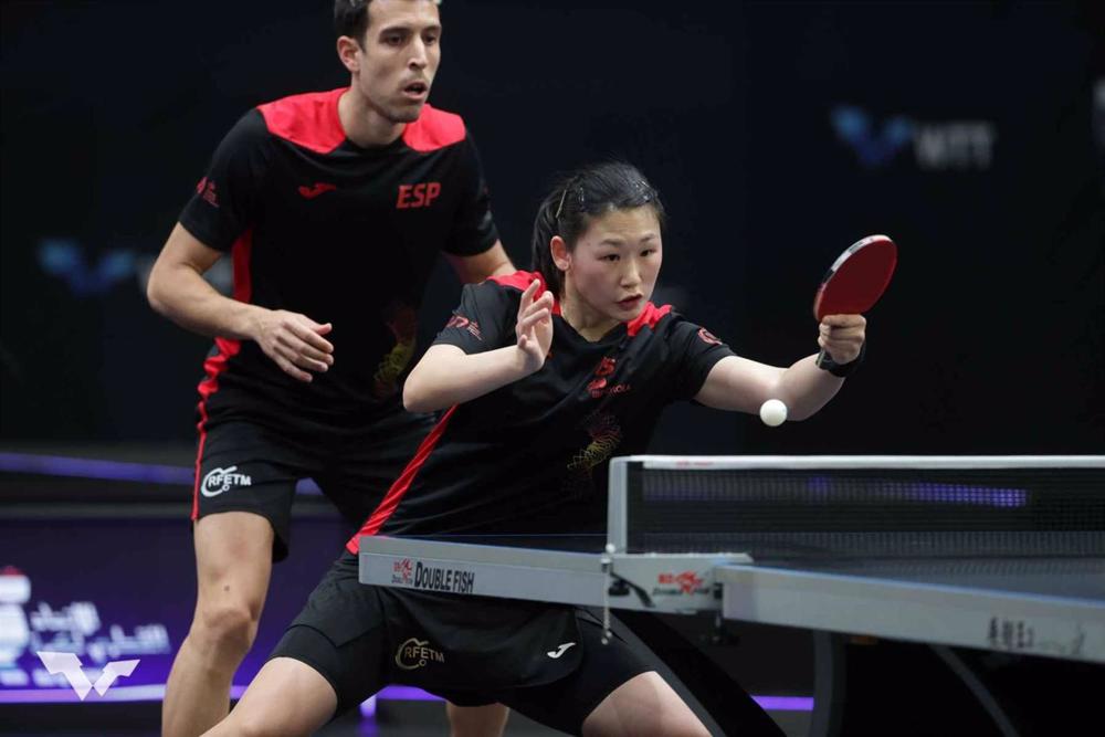 Archivo - Álvaro Robles y María Xiao durante un torneo Archivo