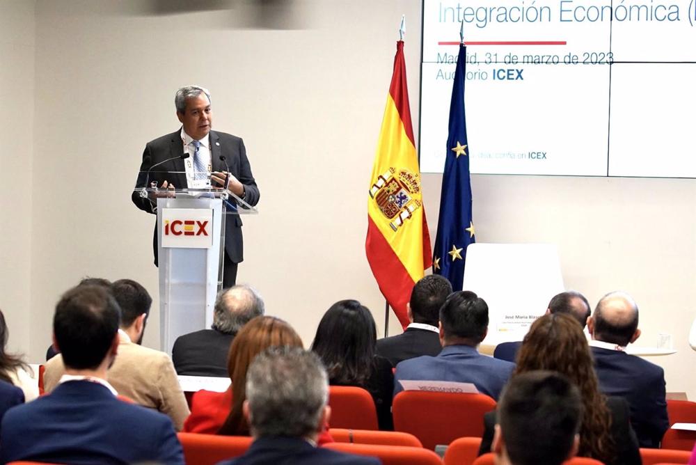 El presidente del BCIE, Dante Mossi El