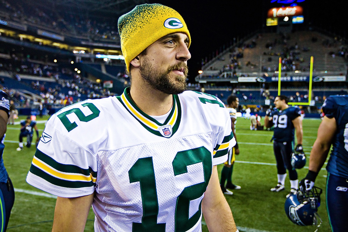 Quarterback Aaron Rodgers trades Packers for Jets