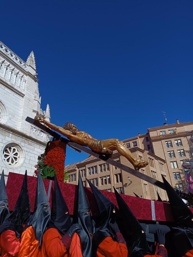 Salida del 'Santísimo Cristo de la Preciosísima Sangre' Salida