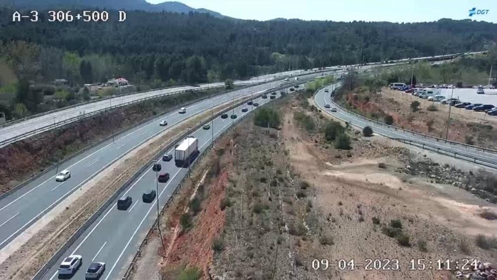 Tráfico denso en la A-3 Tráfico