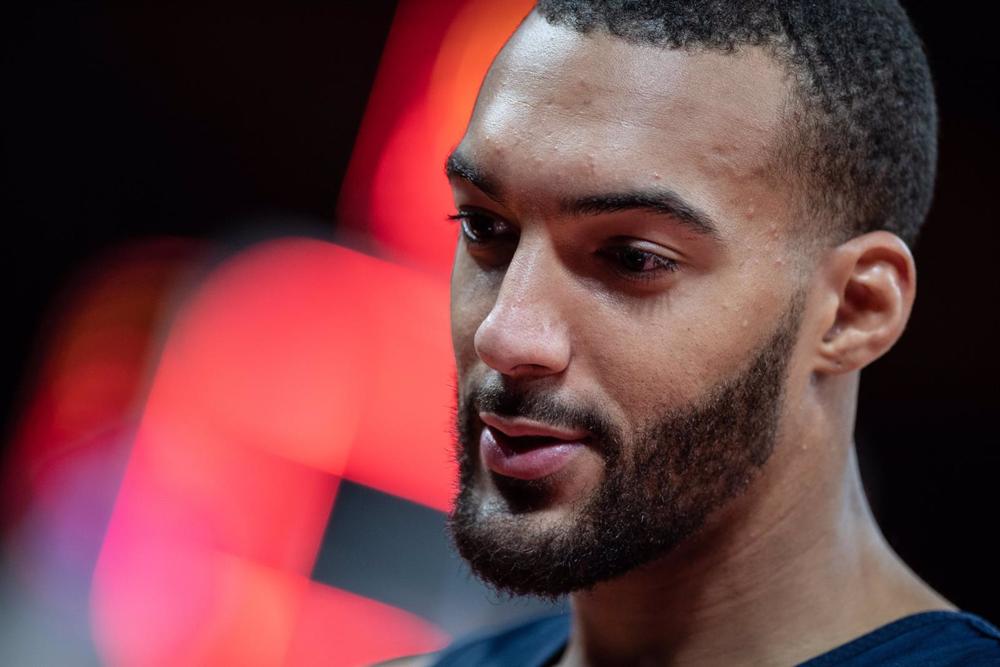 Archivo - El pívot francés Rudy Gobert durante un partido Archivo