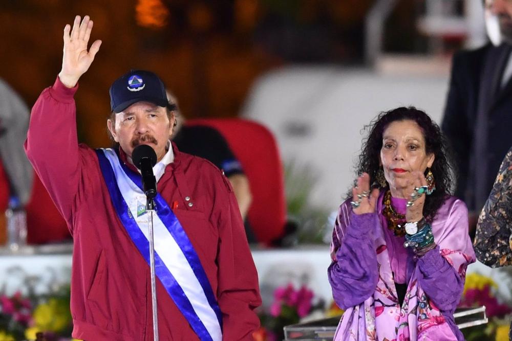 Archivo - Daniel Ortega, presidente de Nicaragua, y su esposa y vicepresidenta, Rosario Murillo Archivo