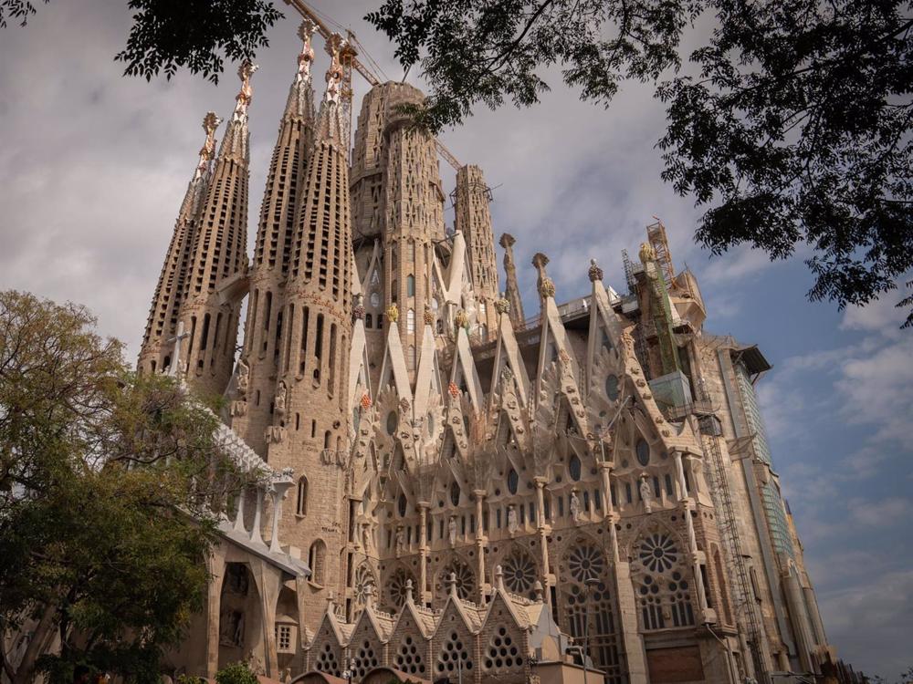 Archivo - Exterior de la catedral de la Sagrada Familia en Barcelona Archivo