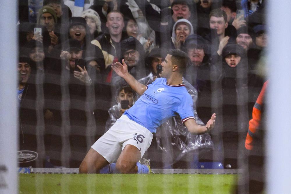 El centrocampista español Rodri Hernández celebra el 1-0 en el Manchester City-Bayern Múnich de la Liga de Campeones 2022-2023 El