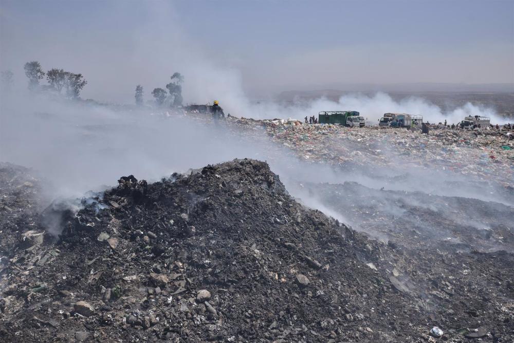 Archivo - Imagen de archivo de un vertedero en Kenia. Archivo