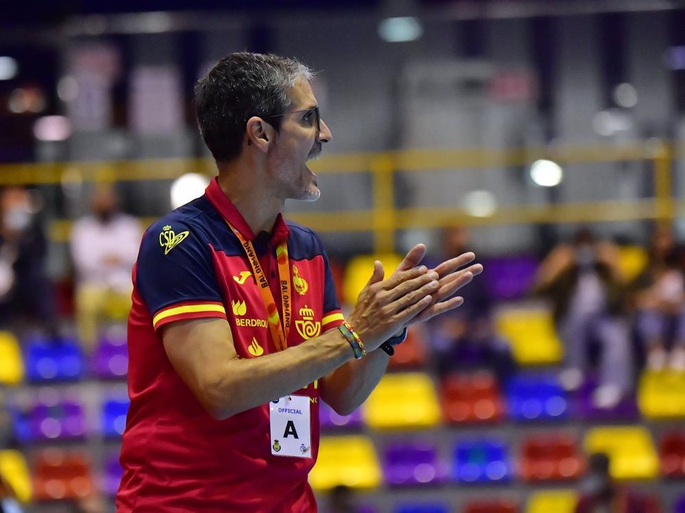 Archivo - El seleccionador nacional femenino de balonmano, José Ignacio Prades. Archivo