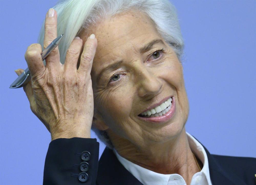 Archivo - 23 January 2020, Hessen, Frankfurt: President of the European Central Bank (ECB), Christine Lagarde reacts during a press conference. Photo: Boris Roessler/dpa Archivo