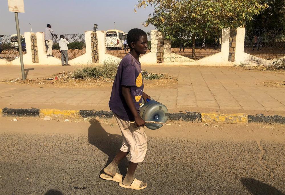 Archivo - Imagen de archivo de protestas en Sudán Archivo