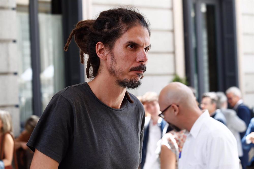 Archivo - Imagen de recurso del exdiputado en el Congreso y candidato de Drago Verdes Canarias a las elecciones del 28 de mayo, Alberto Rodríguez. Archivo