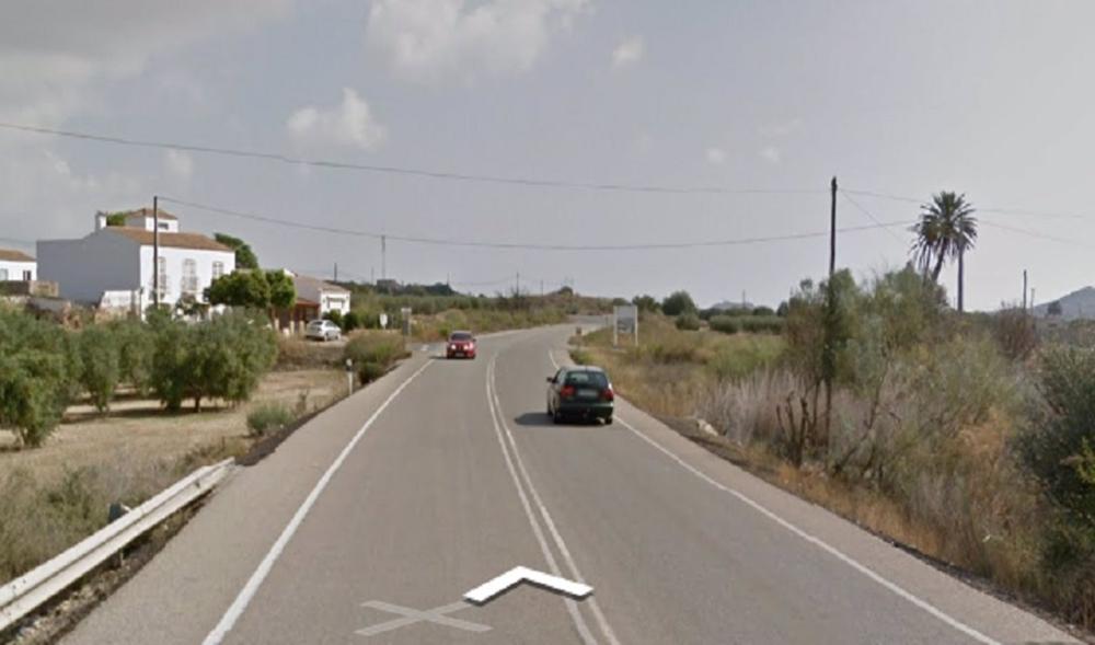 Carretera A-6111R, donde ha tenido lugar el accidente Carretera