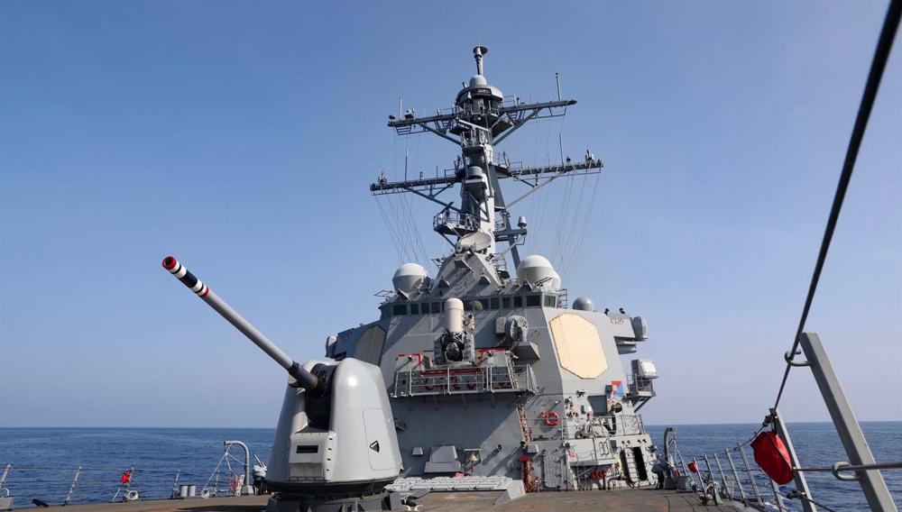 US warship sails through Taiwan Strait days after Chinese military maneuvers near island