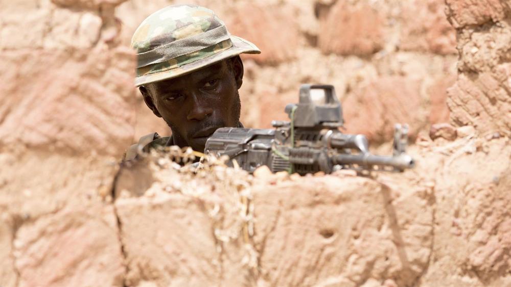 Le Burkina Faso annonce la »neutralisation» de plus d’une centaine de terroristes présumés